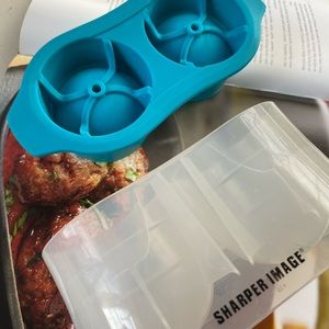 Sharper Image 2.5-inch Silicone Ice Sphere Molds Whiskey Ice Ball Slow Melting